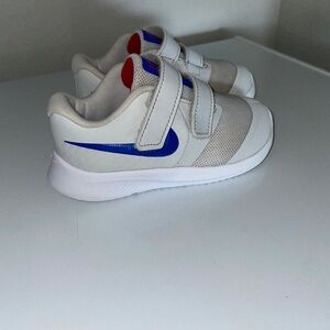 🎄2/$20 Toddler Nikes